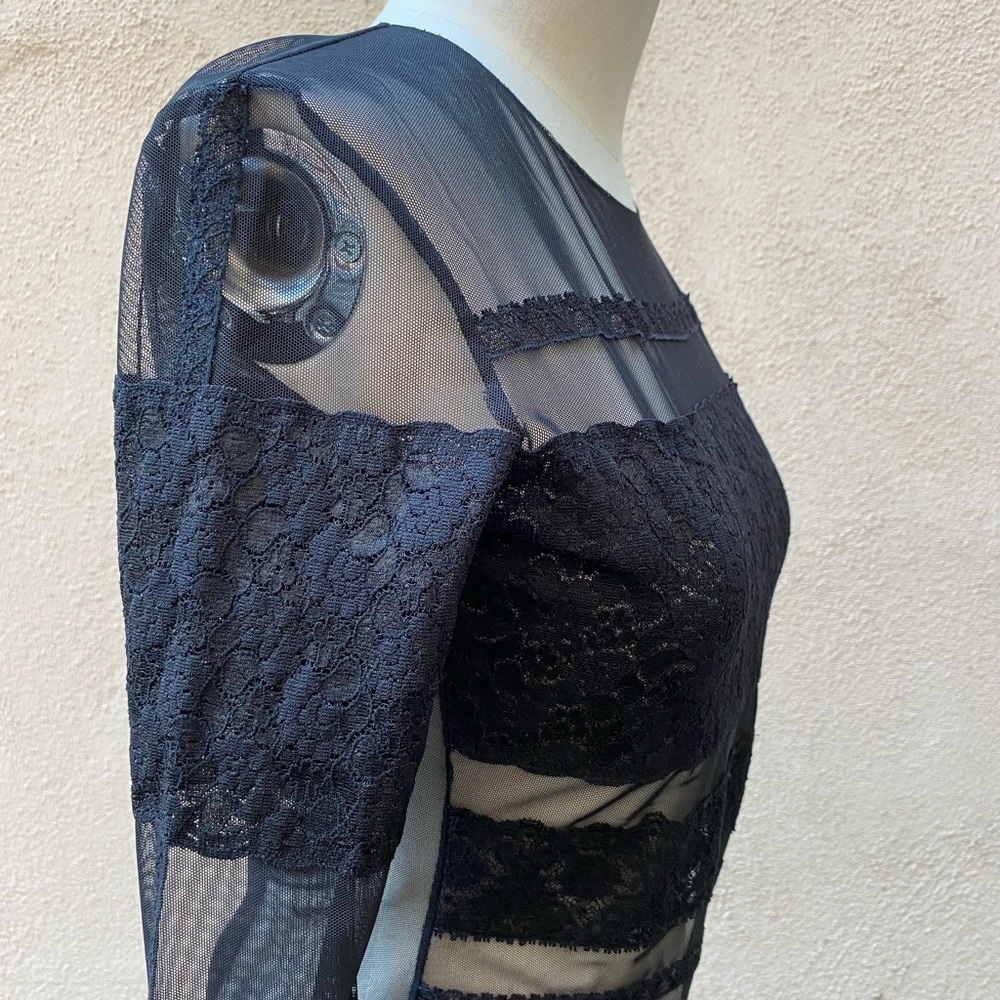 RESOLD ♦️Vtg Gemma Kahng Sheer Lace Top - Picture 3 of 6